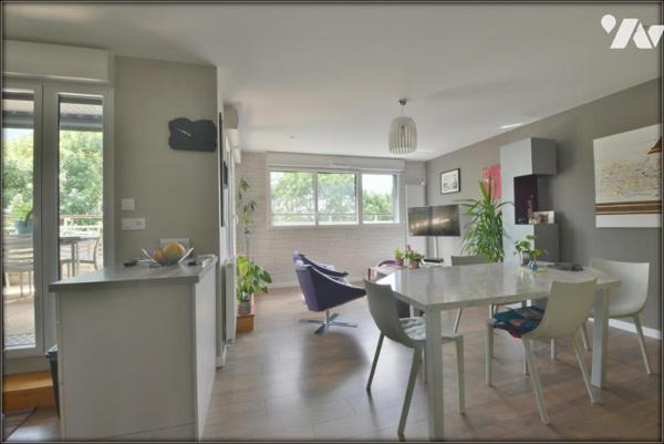 Appartement T4 le rheu ascenseur terrasse parking