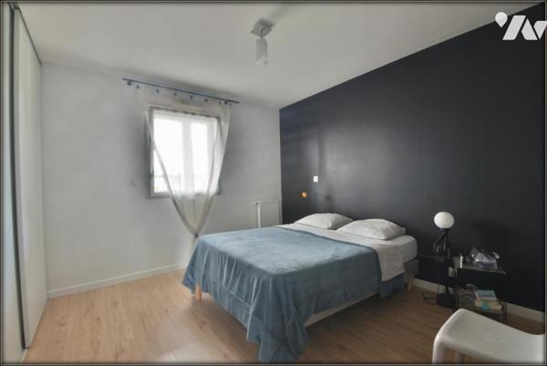 Appartement T4 le rheu ascenseur terrasse parking