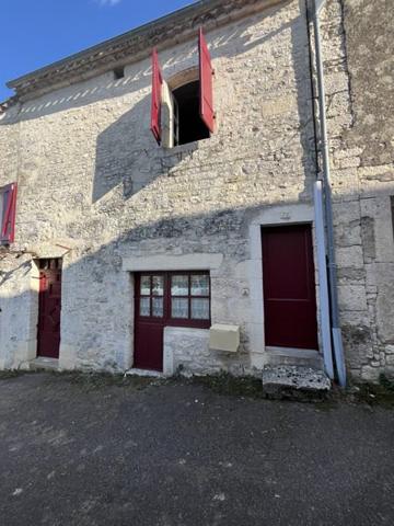 Appartement à louer |  Lalbenque |  2 pièces | 56 m²