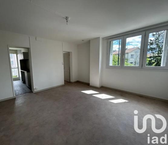 Location appartement 3 pièces 55 m² Niort