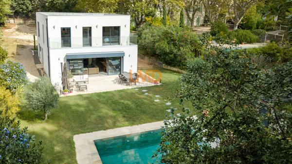 Le Cabot - Villa contemporaine 5P 217m2 - terrain 920m2