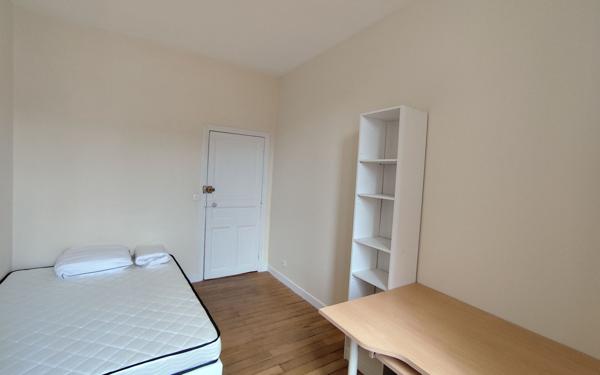 Appartement à louer    2 pièces •  Le Creusot