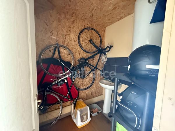 Maison duplex avec garage parfaitement entretenue