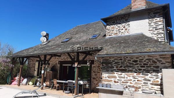 Maison 7 pièces 200 m² UZERCHE - 19140