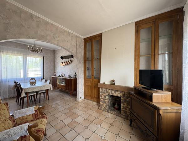 ABBEVILLE – Maison avec grand jardin & garage double