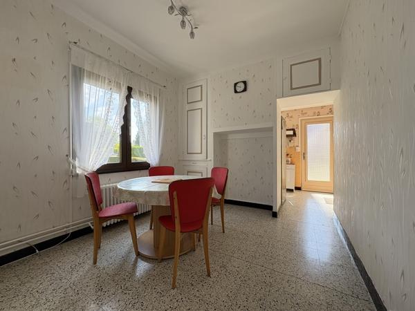 ABBEVILLE – Maison avec grand jardin & garage double