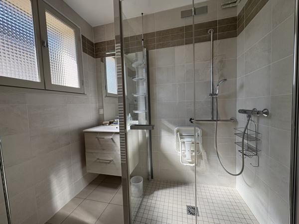 ABBEVILLE – Maison avec grand jardin & garage double