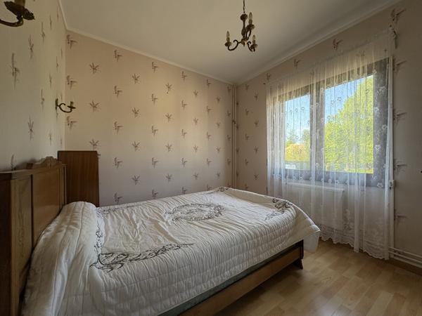 ABBEVILLE – Maison avec grand jardin & garage double