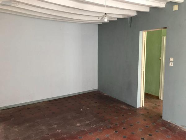 Maison de ville à vendre à Saint-Aignan dans la Sarthe (72110), ref : 079/1906