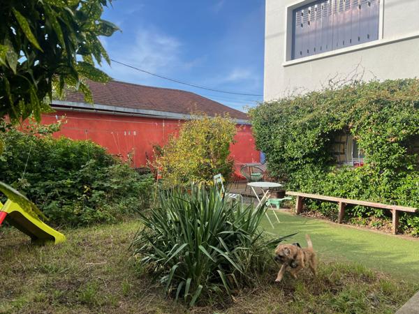 Montreuil (93100) Maison, et jardin à 350 mètres du métro (L11) !