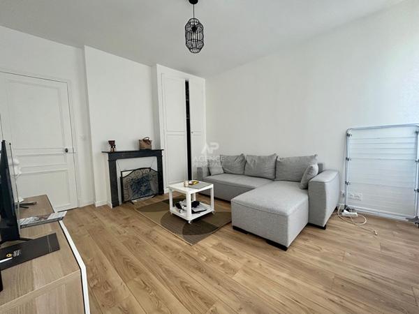 Appartement Poissy 2 pièce(s) 31.81m2 €189 000 ** - Référence 8678