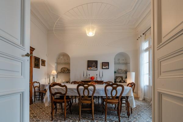 Vente Maison de luxe Narbonne 13 Pièces 460 m²