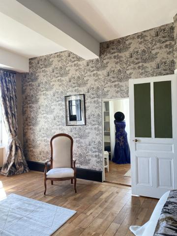 Chimilin (38490) Maison de 580m2 sur 13 234 m2 de terrain