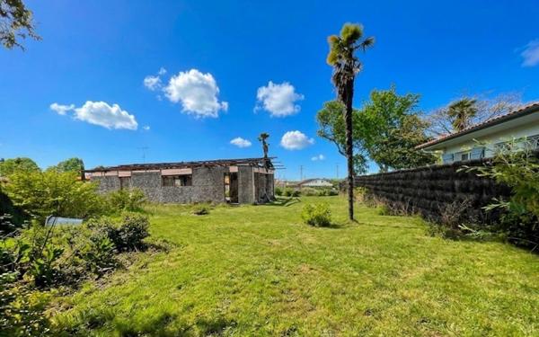Terrain à vendre    Narrosse
