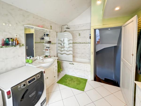 Angerville (91670) Charmante maison de ville à Angerville