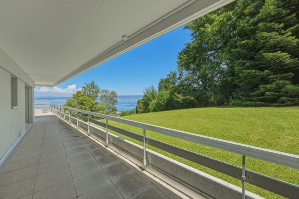 Vente Appartement de luxe Évian-les-Bains 4 Pièces 134 m²