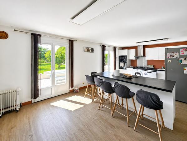 Maison plain pied de vie 6 chambres proche ETREPAGNY