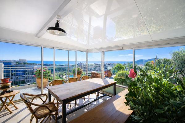 Appartement de prestige 4 pièces avec vue mer à Mandelieu La Napoule