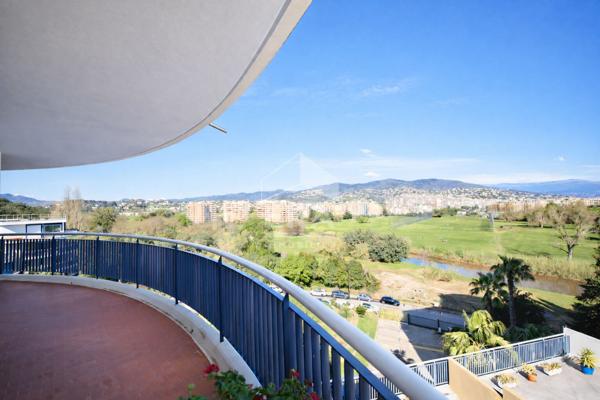 Appartement de prestige 4 pièces avec vue mer à Mandelieu La Napoule