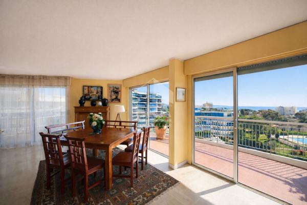 Appartement de prestige 4 pièces avec vue mer à Mandelieu La Napoule