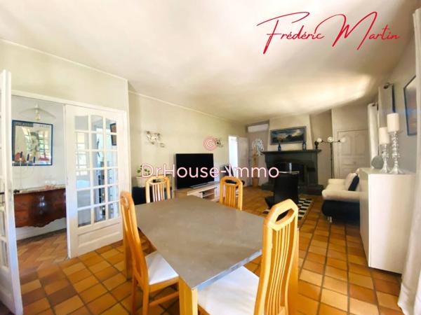 Maison à vendre 13 pièces de 300 m²