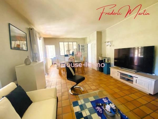 Maison à vendre 13 pièces de 300 m²