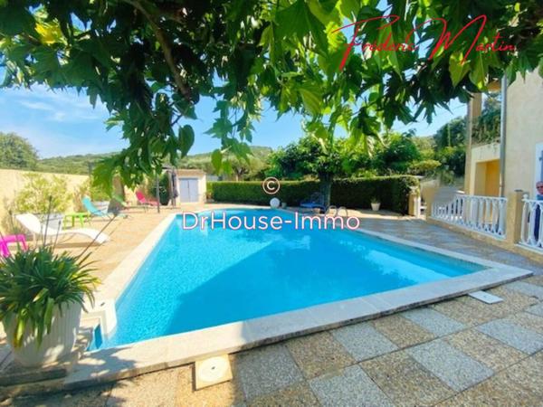 Maison à vendre 13 pièces de 300 m²