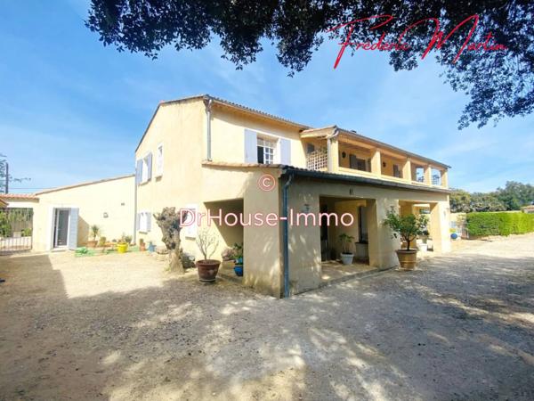 Maison à vendre 13 pièces de 300 m²