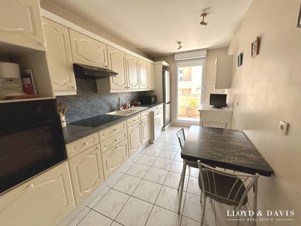 Marseille 5ème- Appartement T5 de 95m2 avec grand extérieur + garage- Résidence récente