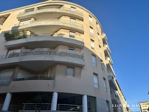 Marseille 5ème- Appartement T5 de 95m2 avec grand extérieur + garage- Résidence récente
