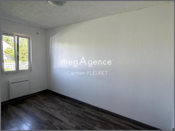 Maison à VELLES, 36330 - 5 pièces 145m²