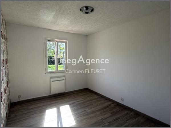 Maison à VELLES, 36330 - 5 pièces 145m²