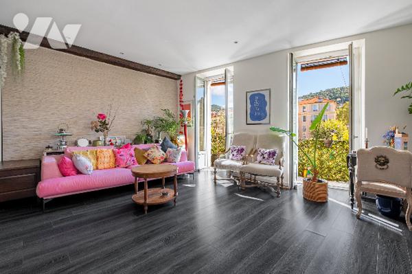 3P lumineux 73 m², Port de Nice, balcons, vue Mont Boron, emplacement rare