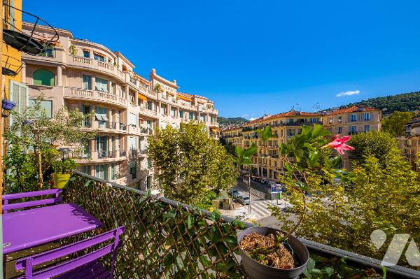 3P lumineux 73 m², Port de Nice, balcons, vue Mont Boron, emplacement rare