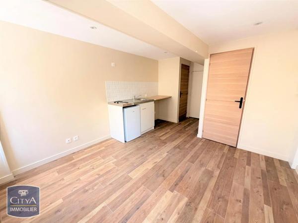 Appartement à louer 1 pièce 17.44m² Laon (02000)