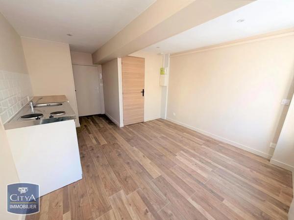 Appartement à louer 1 pièce 17.44m² Laon (02000)