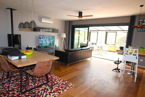 Villa d'exception 5 pièces avec vue et agréments