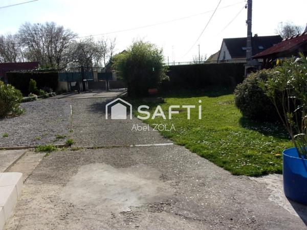 Belle maison 6 pièces avec un séjour, 4 chambres, un bureau, un garage et un jardin.