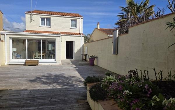 Vente Maison La Chaume - Rénovée - Impeccable rénové(e) Les sables-d'olonne   