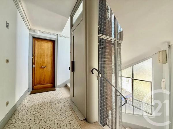 Appartement F2 à vendre  2 pièces - 40,40 m 2   CLICHY  - 92