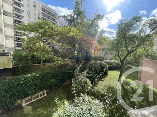 Appartement F2 à vendre  2 pièces - 40,40 m 2   CLICHY  - 92