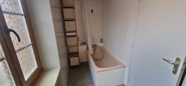 Malves-en-Minervois (11600) Maison de village T6 sans travaux 111 m² + Grenier isolé 26 m²