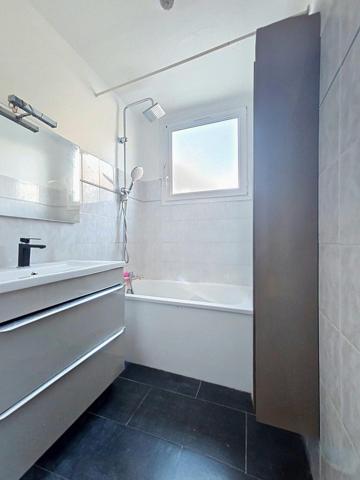 T3/4 + Résidence Le Concorde + Rez-de-chaussée surélevé