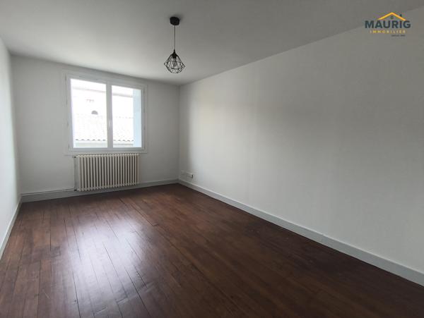 Marmande : grand appartement avec terrasse en location