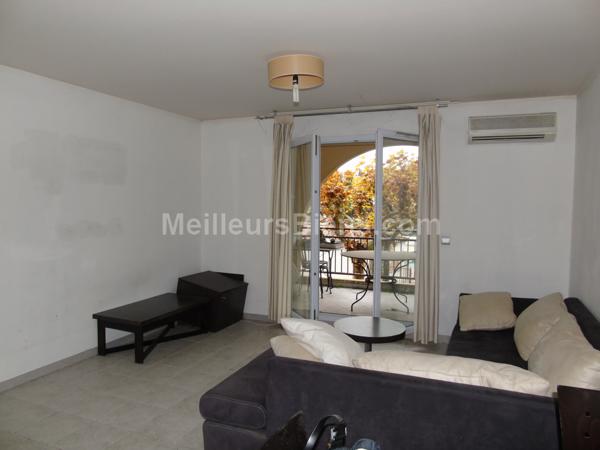  LE CANNET EXCLUSIVITÉ: Type 2 dans résidence fermée avec piscine.