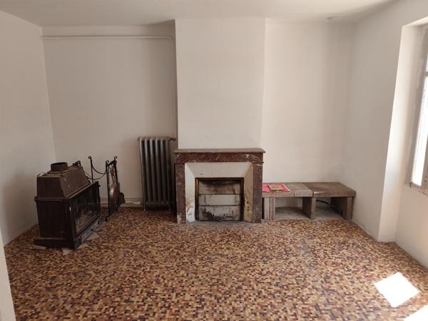 Maison de bourg de 145 M2 avec jardin à Poulaines