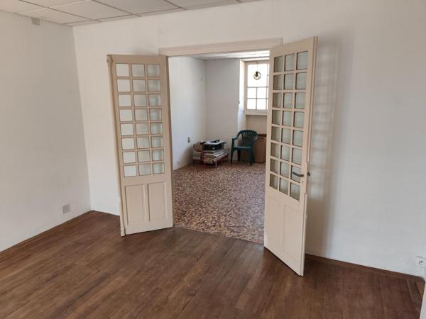 Maison de bourg de 145 M2 avec jardin à Poulaines