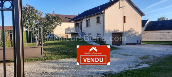 Villa de 104 m2 à vendre 210000 € à Auxonne (21)