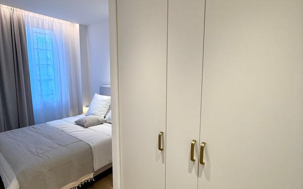 Appartement à vendre    3 pièces • 43 m2 Cannes