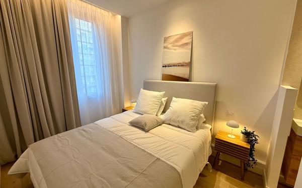 Appartement à vendre    3 pièces • 43 m2 Cannes